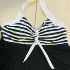 Tankini Plus Size 2 Peças com Vestido | Frente Única e Shorts Listrado
