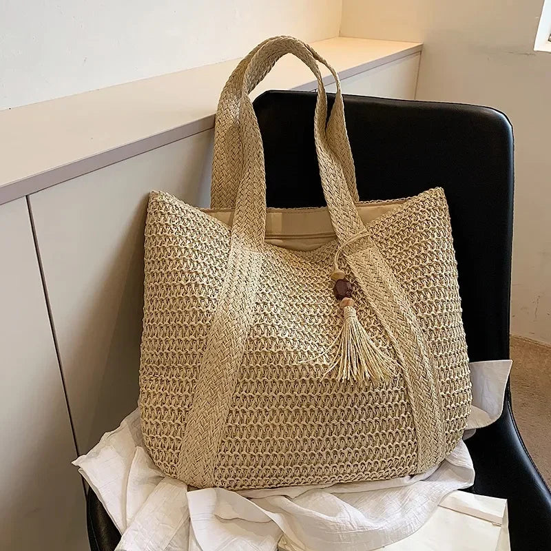 Bolsa de Praia Palha Trançada Retrô | Ombro e Mão
