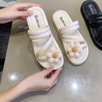 Sandália Feminina Rasteira com Flor | Conforto e Estilo