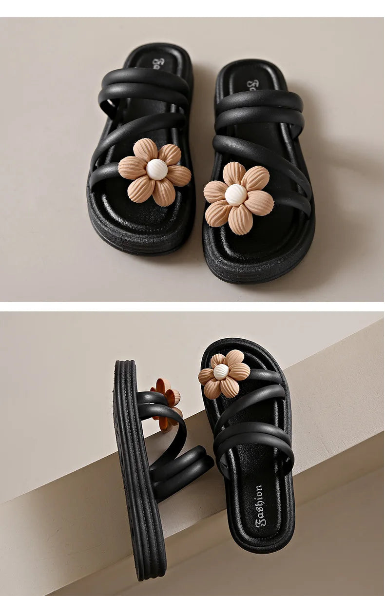 Sandália Feminina Rasteira com Flor | Conforto e Estilo
