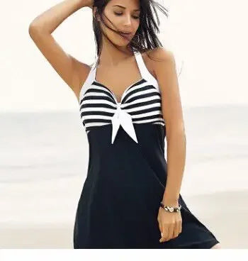 Tankini Plus Size 2 Peças com Vestido | Frente Única e Shorts Listrado