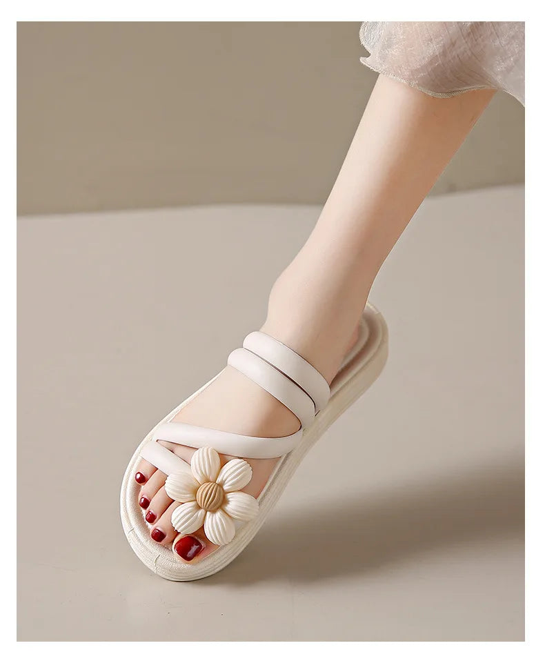 Sandália Feminina Rasteira com Flor | Conforto e Estilo
