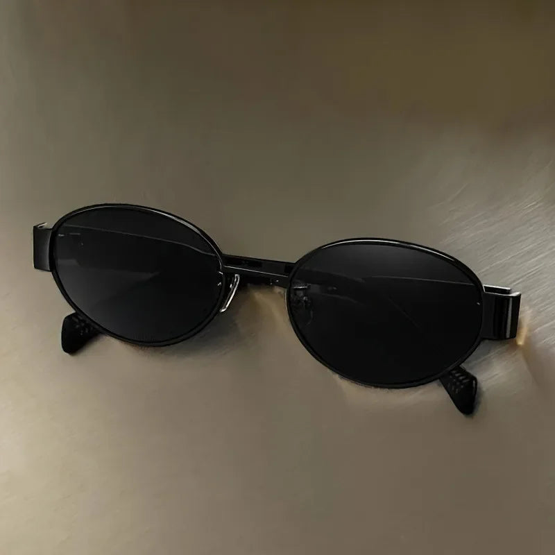 Óculos de Sol Retrô Oval com Armação Metálica | Proteção UV400